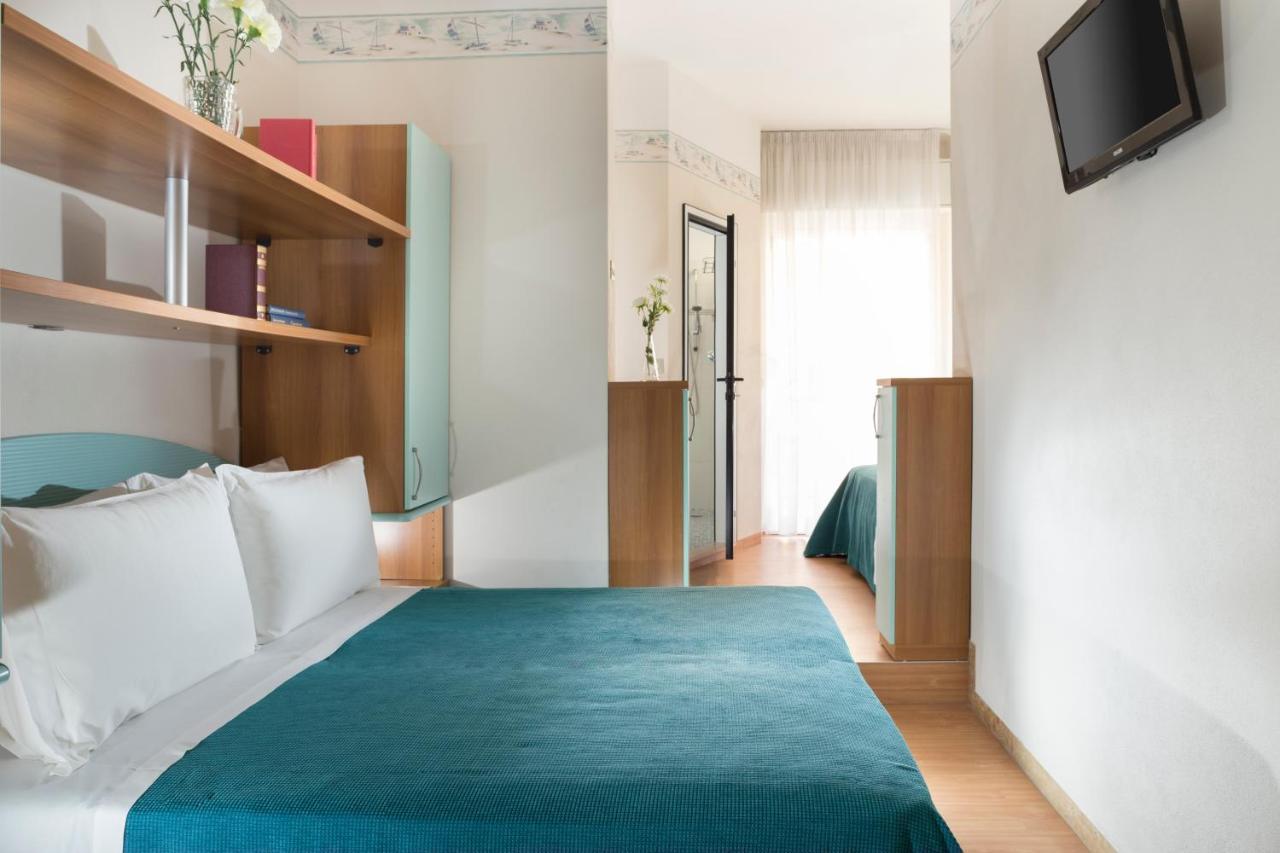 Hotel Sampaoli Белариа-Игеа Марина Екстериор снимка