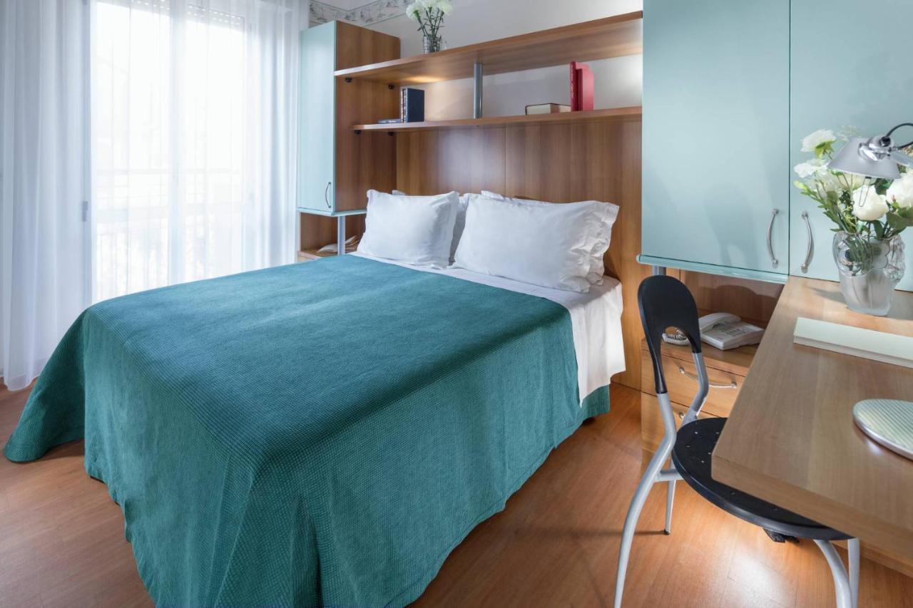 Hotel Sampaoli Белариа-Игеа Марина Екстериор снимка