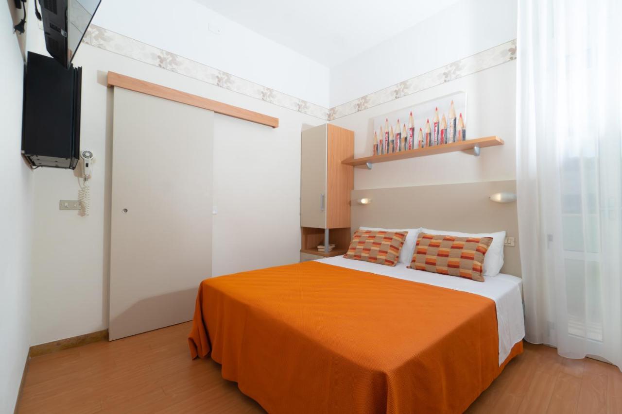 Hotel Sampaoli Белариа-Игеа Марина Екстериор снимка
