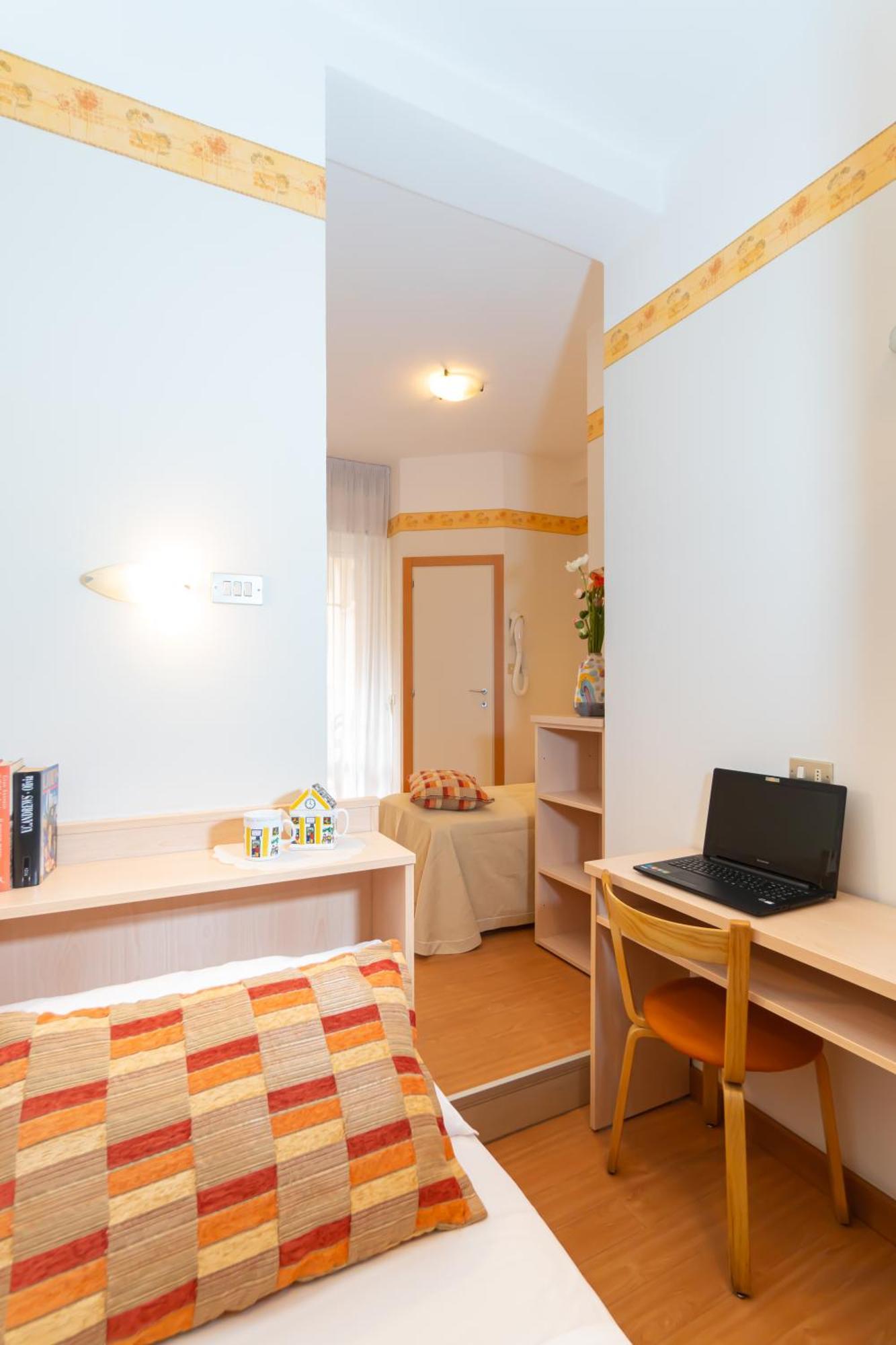 Hotel Sampaoli Белариа-Игеа Марина Екстериор снимка